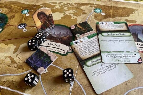 Arkham Horror vs Eldritch Horror